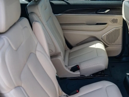 Jeep Grand Cherokee L Limited 4x2 2026