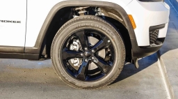 Jeep Grand Cherokee L Altitude 4x4 2025