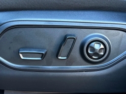 Jeep Grand Cherokee L Laredo X 4x4 2025