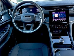 Jeep Grand Cherokee L Laredo X 4x4 2025