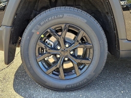 Jeep Grand Cherokee L Laredo Altitude 4x4 2026