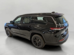 Jeep Grand Cherokee L Laredo Altitude 4x4 2026