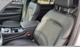 Jeep Grand Cherokee L Laredo Altitude 4x4 2026