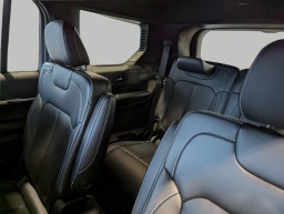 Jeep Grand Cherokee L Limited 4x4 2025