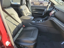 Jeep Grand Cherokee L Limited 4x4 2025