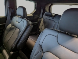 Jeep Grand Cherokee L Limited 4x4 2025