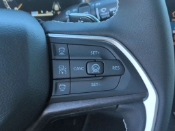 Jeep Grand Cherokee L Limited 4x4 2026