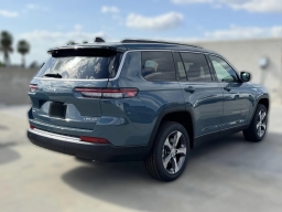 Jeep Grand Cherokee L Limited 4x4 2026