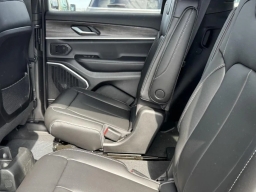 Jeep Grand Cherokee L Limited 4x4 2026