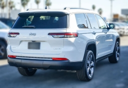 Jeep Grand Cherokee L Limited 4x4 2026