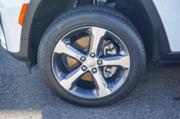 Jeep Grand Cherokee L Limited 4x4 2026