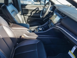 Jeep Grand Cherokee L Limited 4x4 2026