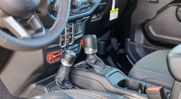 Jeep Wrangler Willys 4 Door 4x4 2026