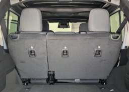 Jeep Wrangler Willys 4 Door 4x4 2026