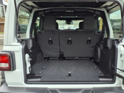 Jeep Wrangler Willys 4 Door 4x4 2026