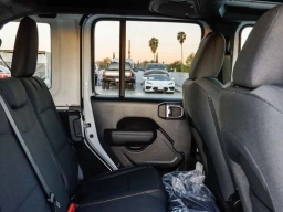 Jeep Wrangler Willys 4 Door 4x4 2026