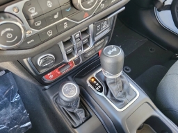 Jeep Wrangler Willys 4 Door 4x4 2026