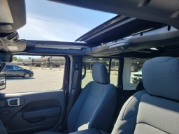 Jeep Wrangler Willys 4 Door 4x4 2026