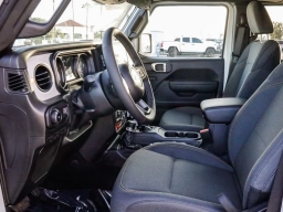 Jeep Wrangler Willys 4 Door 4x4 2026