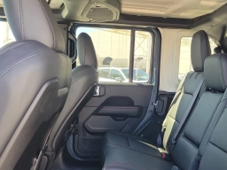 Jeep Wrangler Rubicon 4 Door 4x4 2026