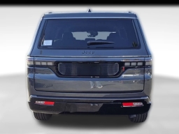 Jeep Grand Wagoneer L 4x2 2026