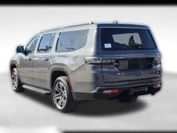 Jeep Grand Wagoneer L 4x2 2026