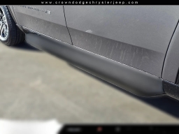 Jeep Grand Wagoneer L 4x2 2026