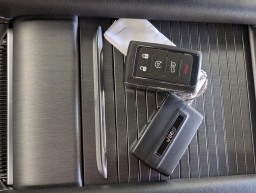 Jeep Grand Wagoneer L 4x2 2026