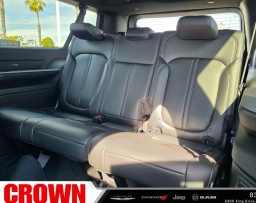 Jeep Grand Wagoneer L 4x2 2026