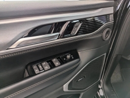 Jeep Grand Wagoneer L 4x4 2026