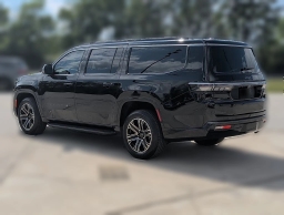 Jeep Grand Wagoneer L 4x4 2026