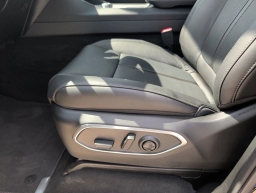 Jeep Grand Wagoneer L 4x4 2026