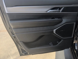 Jeep Grand Wagoneer L 4x4 2026