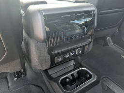 Jeep Grand Wagoneer L 4x4 2026