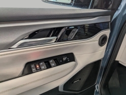 Jeep Grand Wagoneer L 4x4 2026