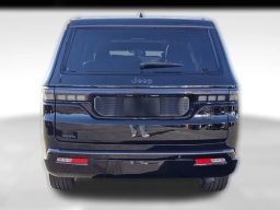 Jeep Grand Wagoneer L Limited Reserve 4x4 2026