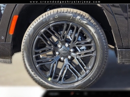 Jeep Grand Wagoneer L Limited Reserve 4x4 2026