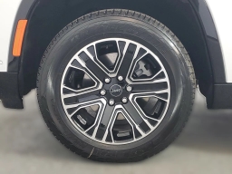 Jeep Grand Wagoneer 4x2 2026