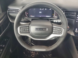 Jeep Grand Wagoneer 4x2 2026