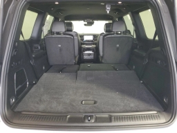 Jeep Grand Wagoneer 4x2 2026