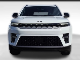 Jeep Grand Wagoneer 4x2 2026