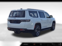 Jeep Grand Wagoneer 4x2 2026