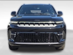 Jeep Grand Wagoneer 4x2 2026