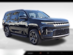 Jeep Grand Wagoneer 4x2 2026