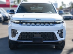 Jeep Grand Wagoneer 4x4 2026