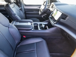 Jeep Grand Wagoneer 4x4 2026