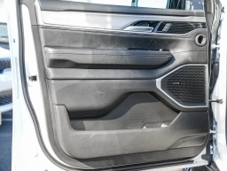 Jeep Grand Wagoneer 4x4 2026