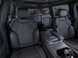 Jeep Grand Wagoneer 4x4 2026