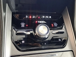 Jeep Grand Wagoneer Upland 4x4 2026