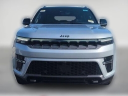 Jeep Grand Wagoneer Upland 4x4 2026